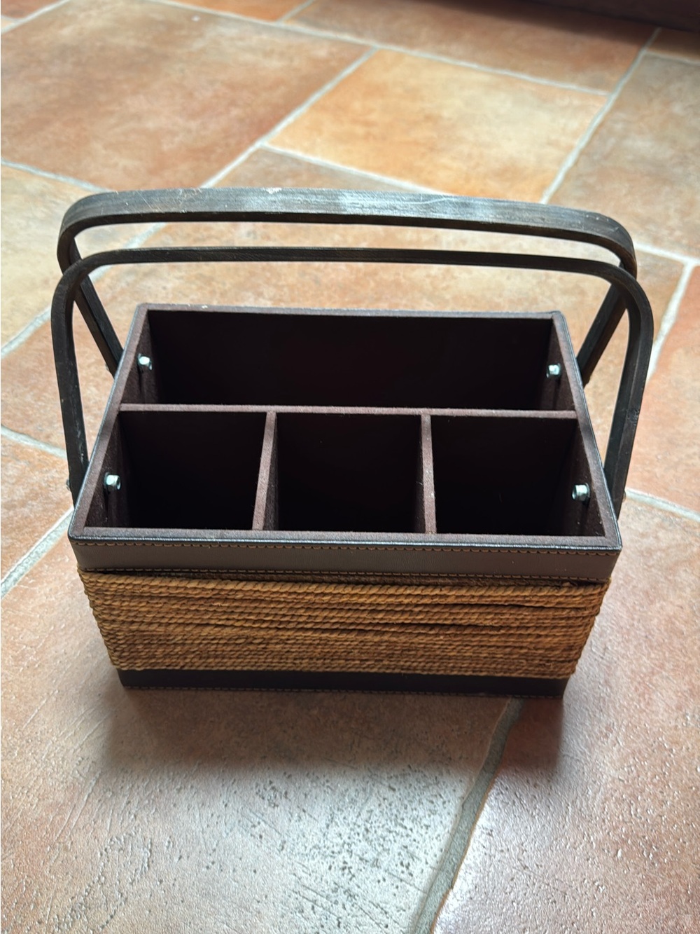 Rope & Wood Caddy utensil holder picnic bbq Organizer with Handle